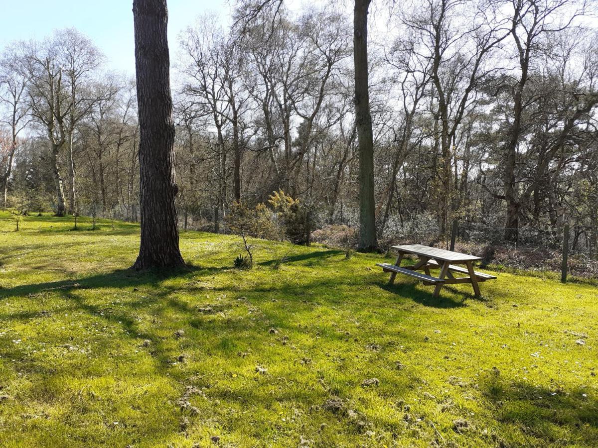 Camping Les Falaises De Toussaint Екстер'єр фото
